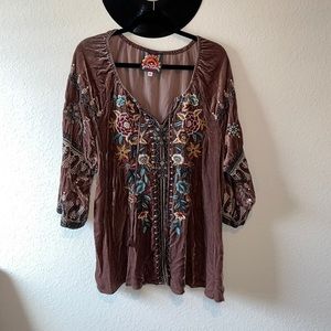 Johnny Was Floral Blouse 🌸